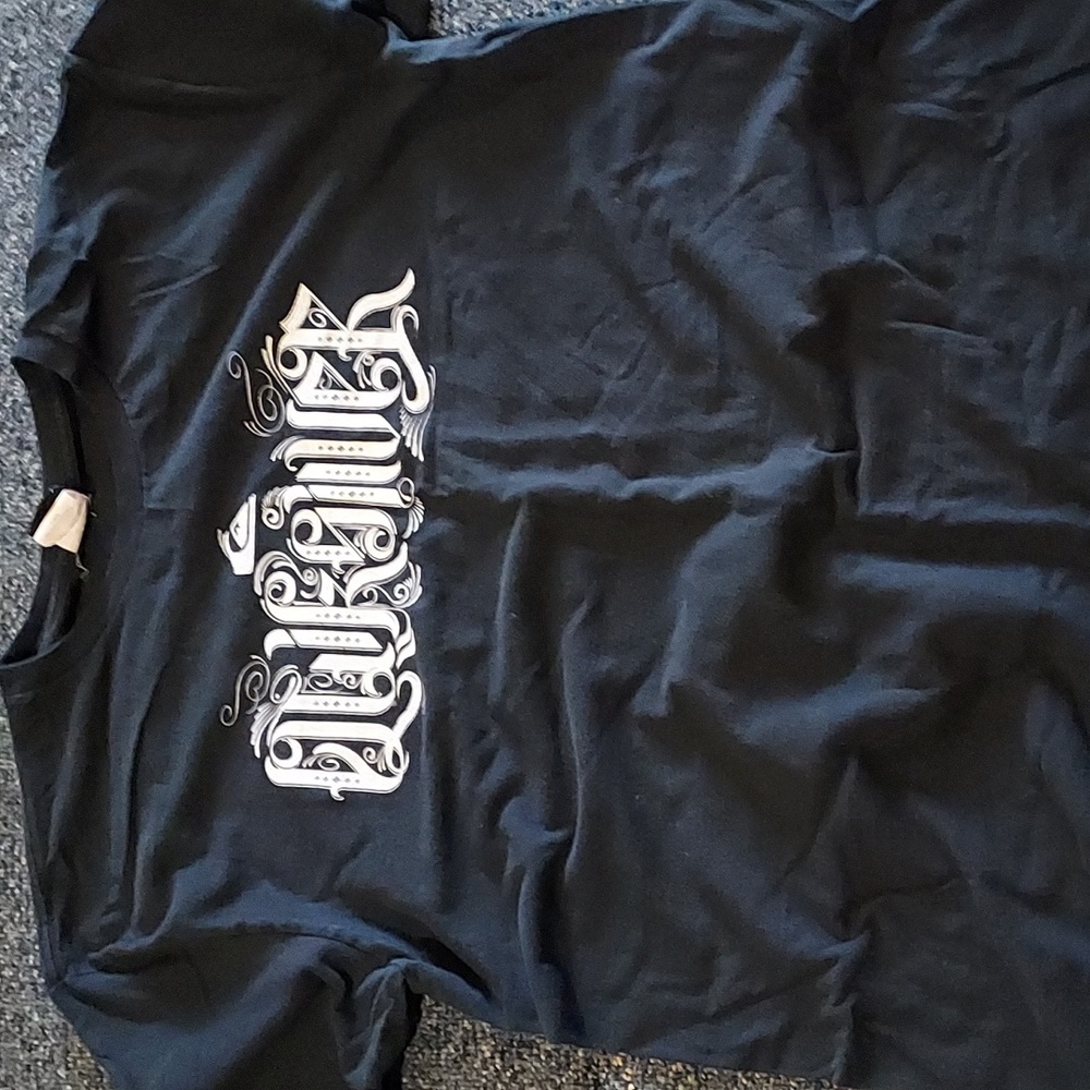 Quicksilver tshirt